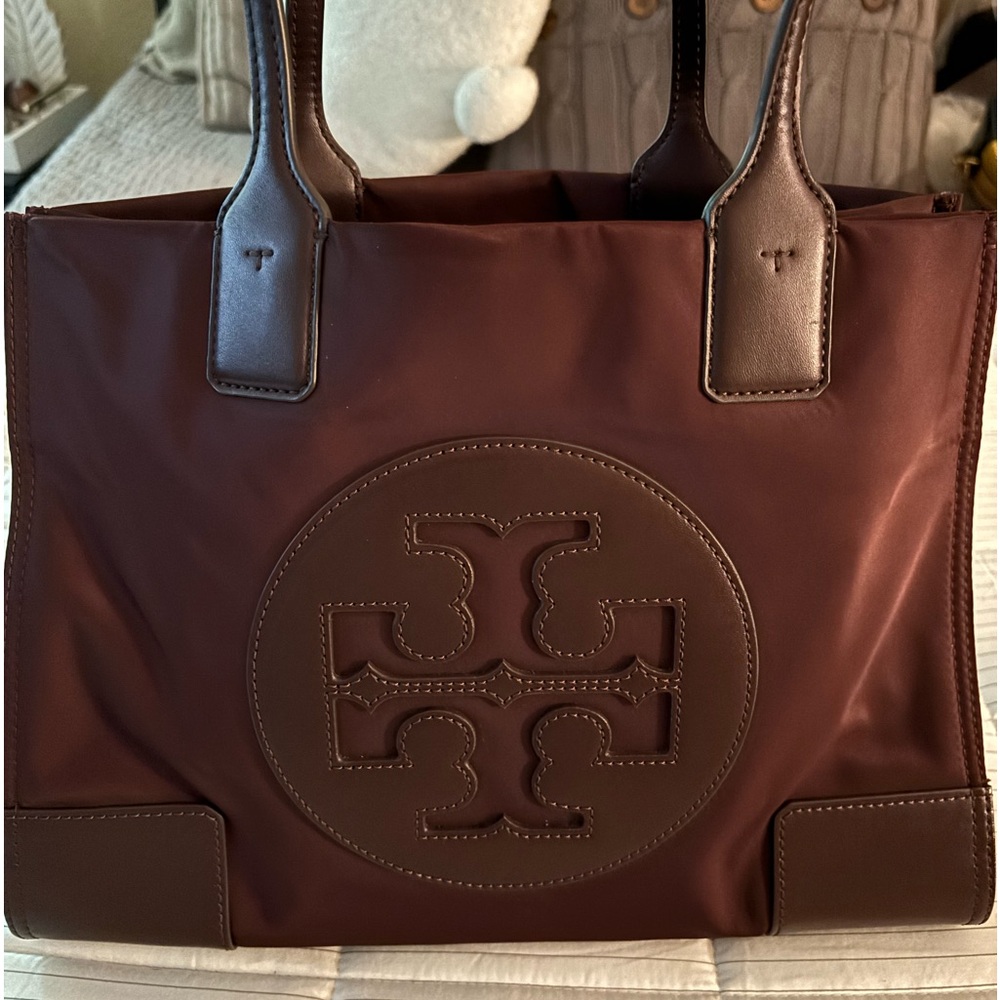 Tory Burch burgundy Ella Tote. Like new!!👜